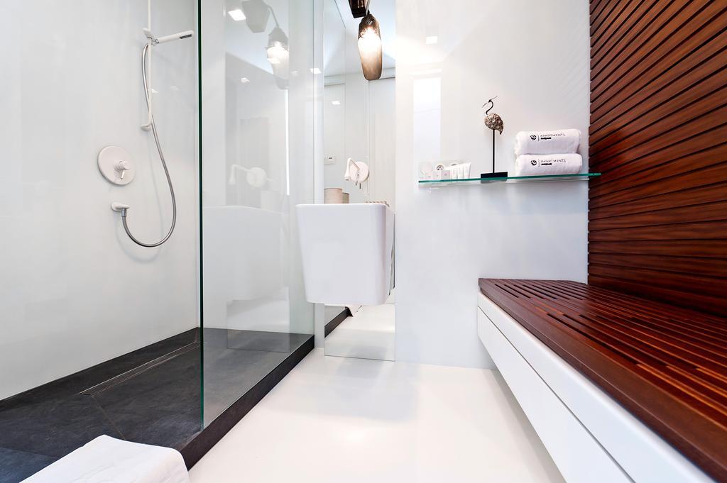 Bed&bath Futuristic *